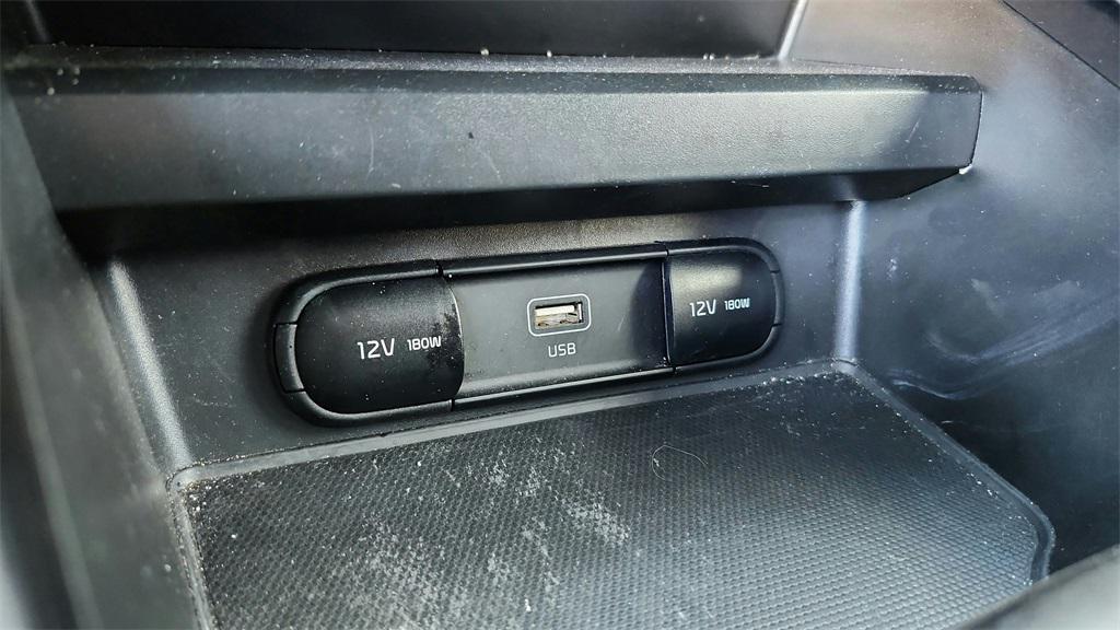 used 2024 Kia Soul car, priced at $16,792