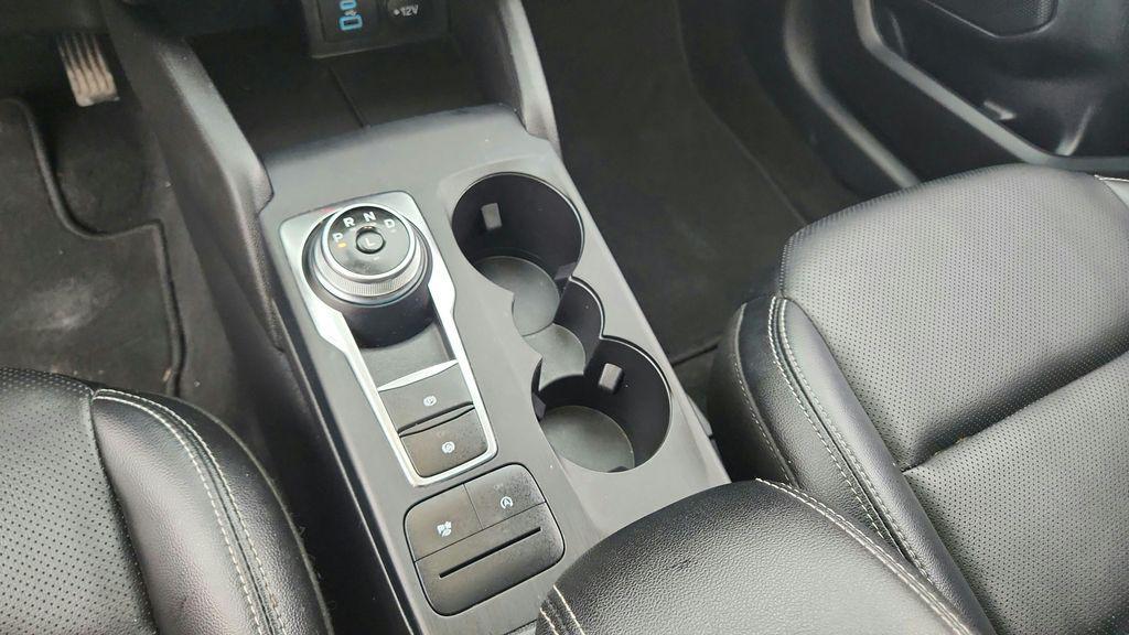 used 2022 Ford Escape car, priced at $24,905