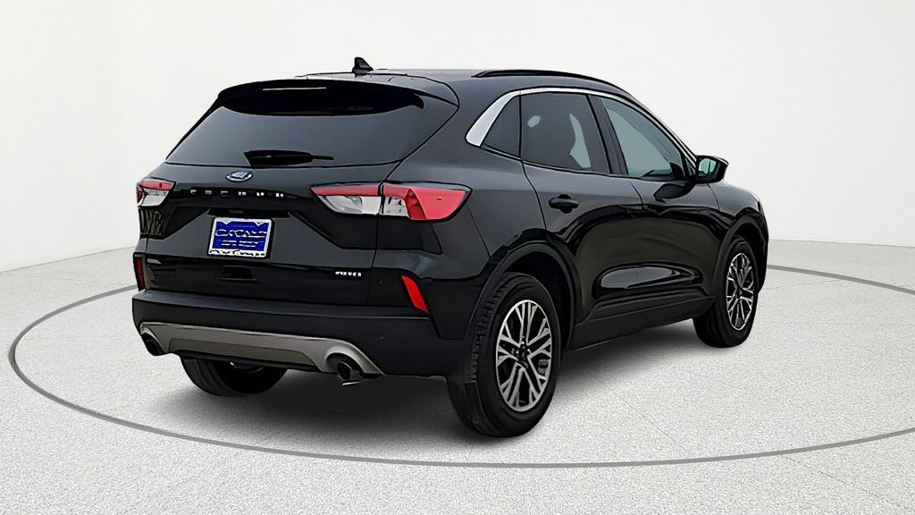 used 2022 Ford Escape car, priced at $24,905