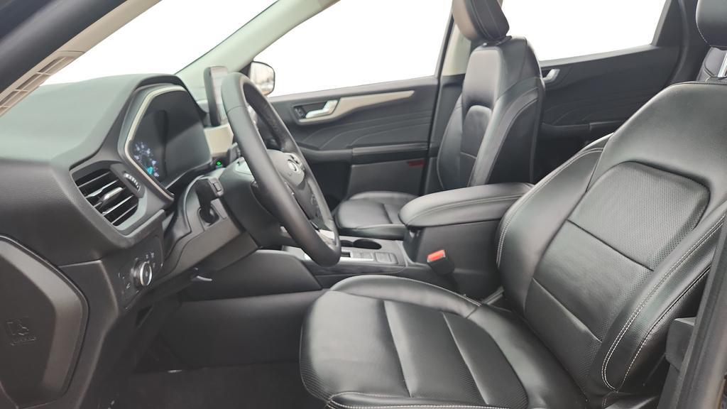 used 2022 Ford Escape car, priced at $24,905