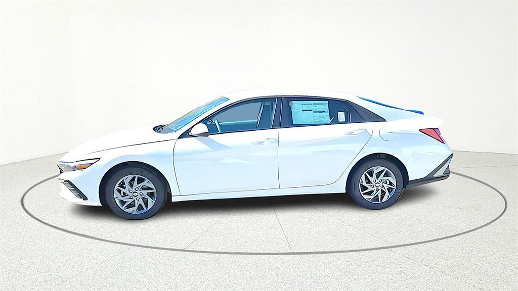 new 2026 Hyundai ELANTRA HEV car, priced at $27,150