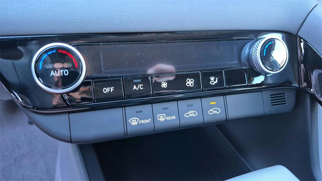 new 2026 Hyundai ELANTRA HEV car, priced at $27,150