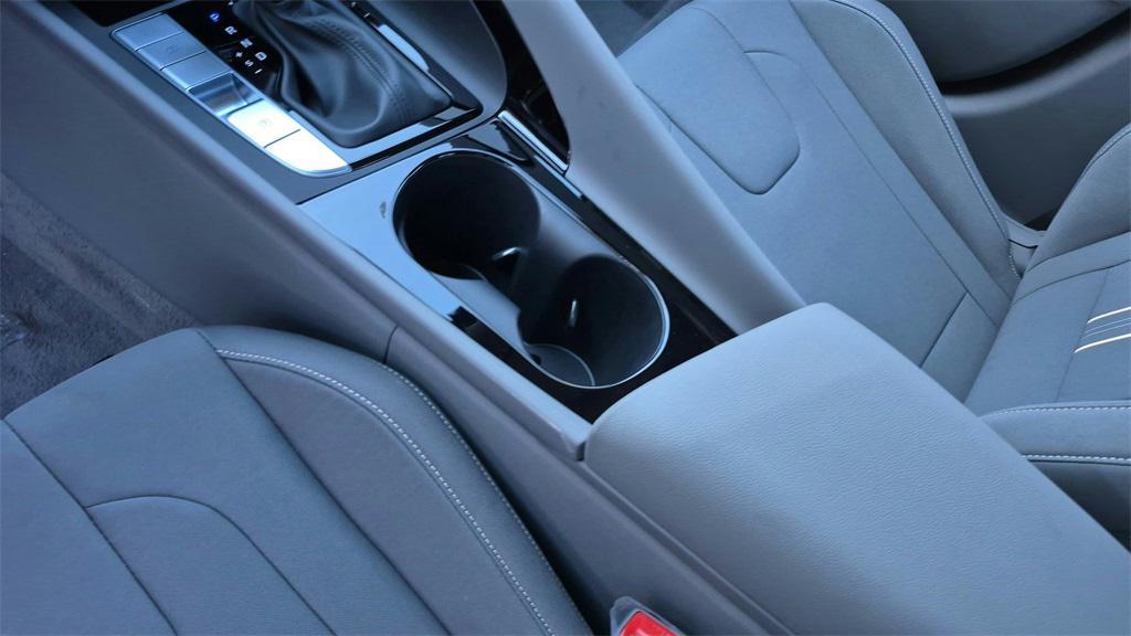 new 2026 Hyundai ELANTRA HEV car, priced at $27,150