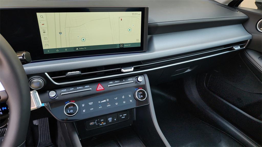 new 2025 Hyundai Sonata Hybrid car, priced at $36,498