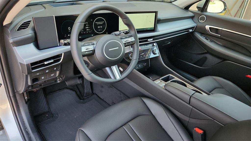 new 2025 Hyundai Sonata Hybrid car, priced at $36,498