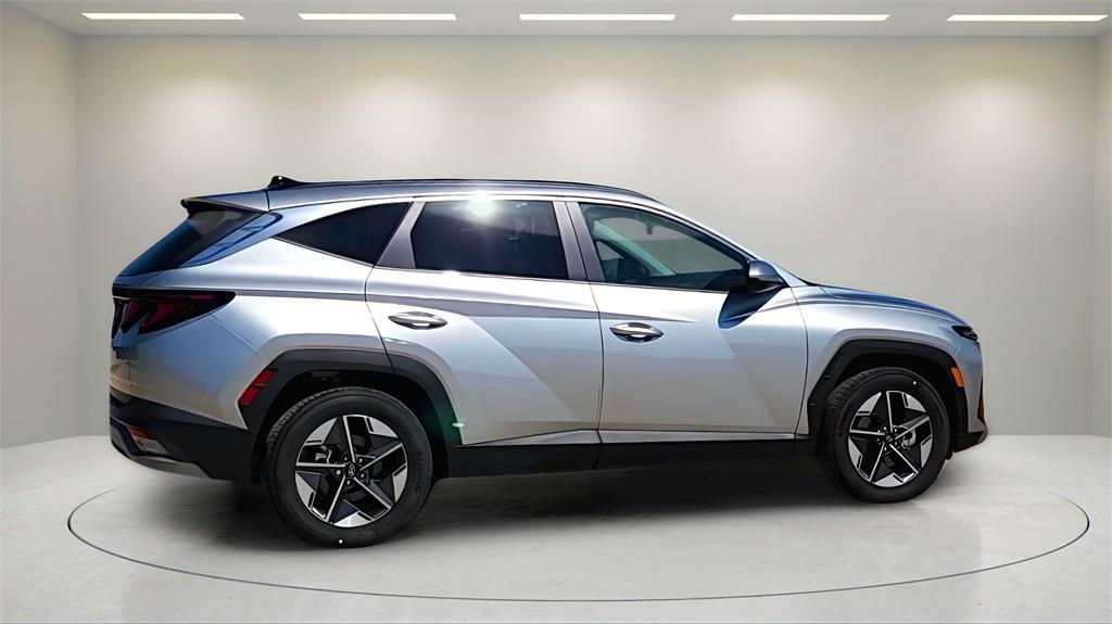 new 2026 Hyundai Tucson car, priced at $32,006