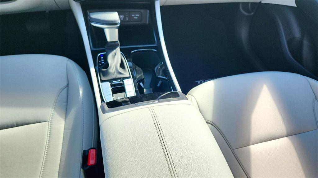 new 2026 Hyundai Tucson car, priced at $32,006