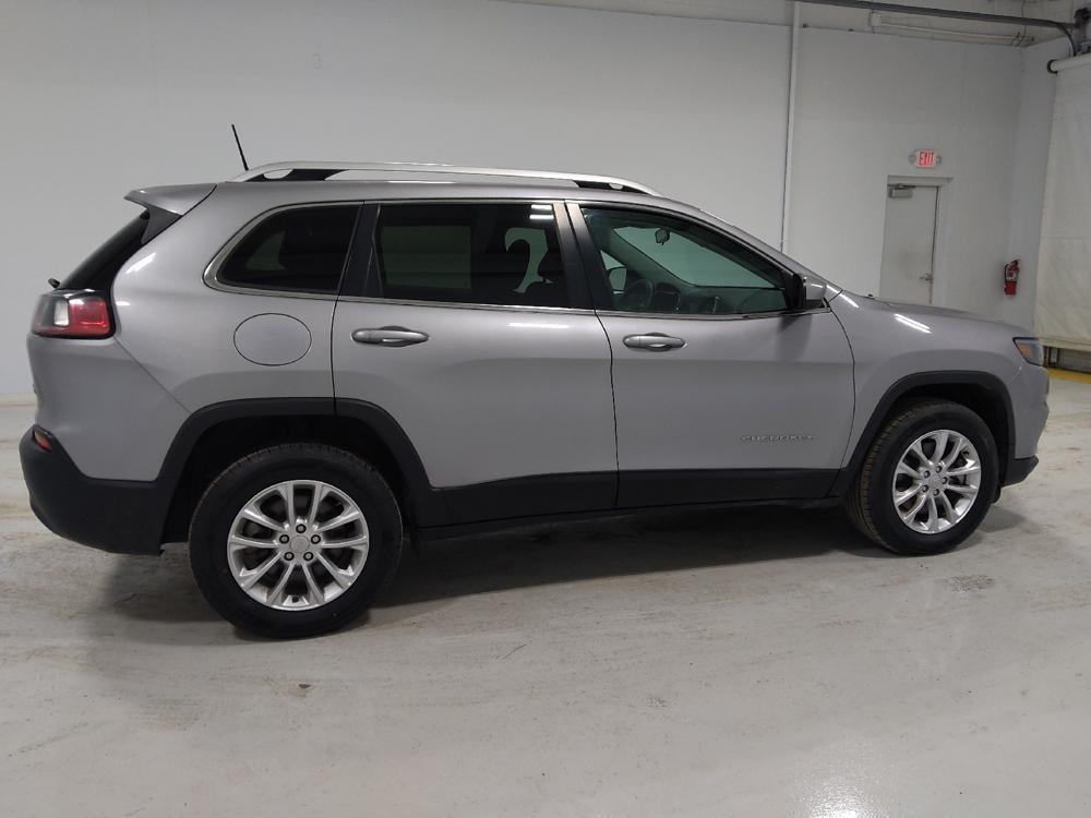 used 2019 Jeep Cherokee car, priced at $17,995