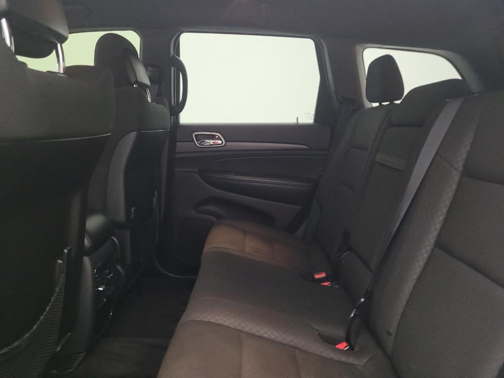 used 2018 Jeep Grand Cherokee car, priced at $18,095