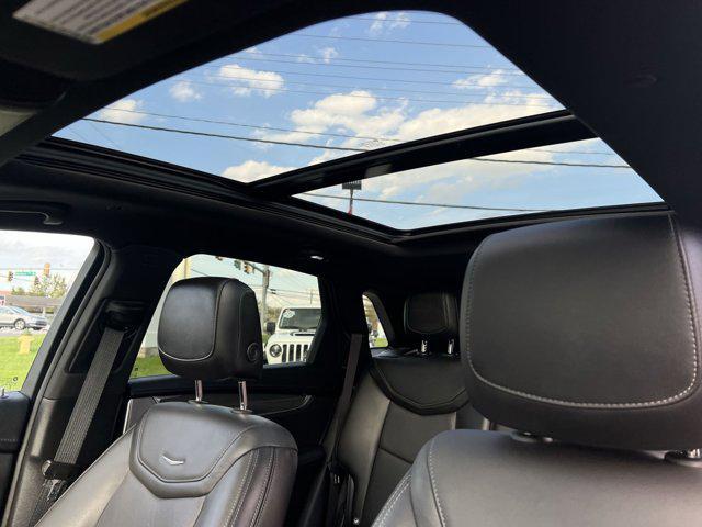 used 2023 Cadillac XT5 car, priced at $31,200