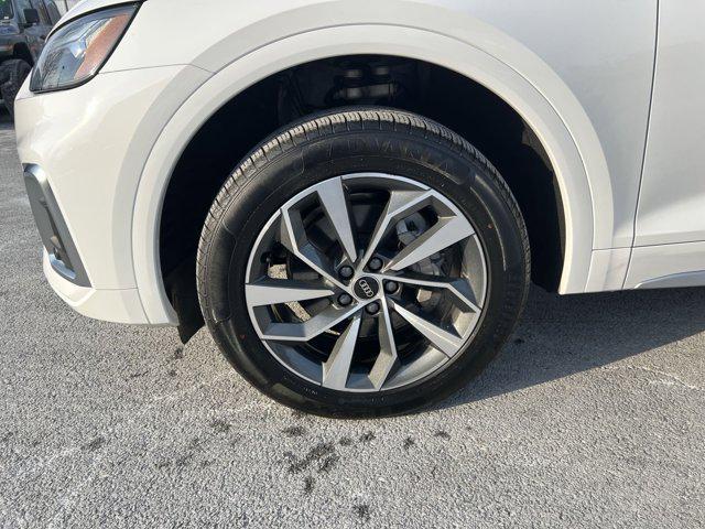 used 2024 Audi Q5 car, priced at $25,200
