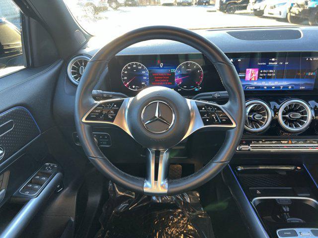 used 2025 Mercedes-Benz GLA 250 car, priced at $34,000