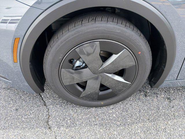 new 2026 Toyota Prius Plug-In Hybrid car, priced at $34,580