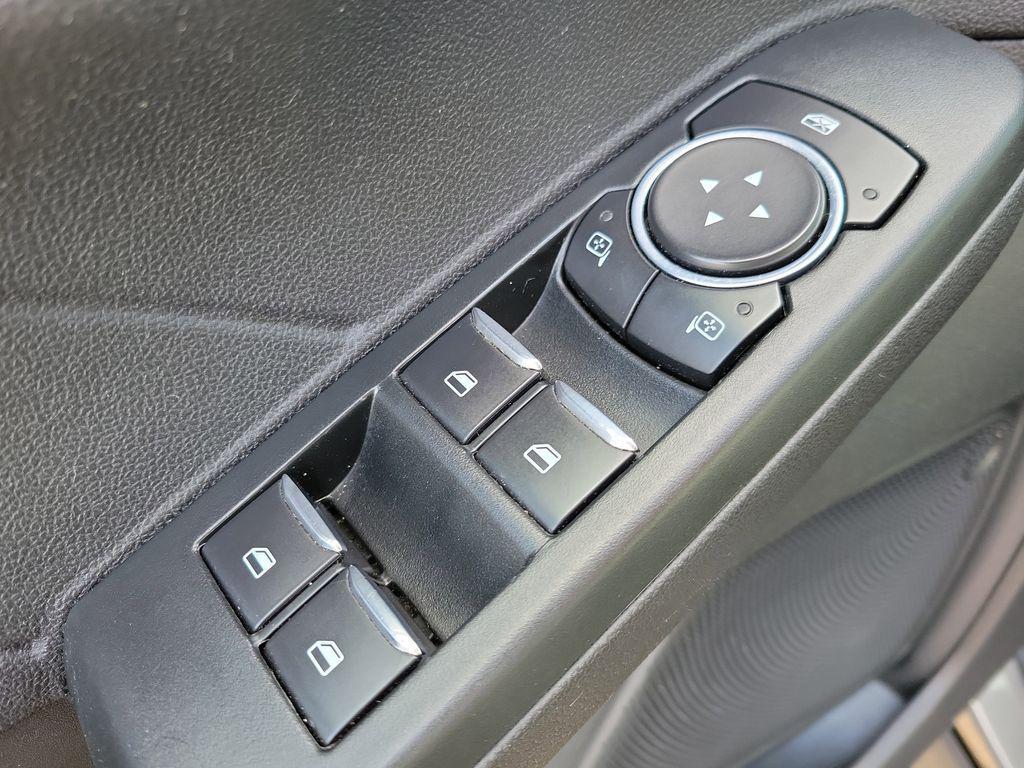 used 2022 Ford Escape car, priced at $17,899