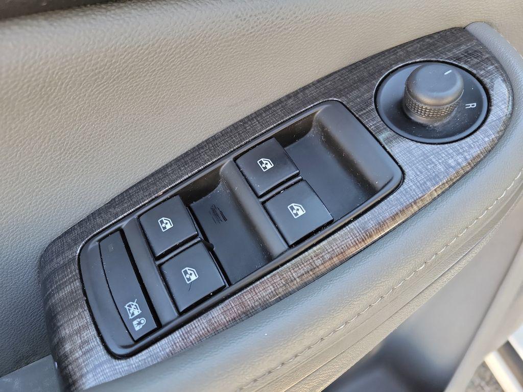 used 2014 Chevrolet Malibu car, priced at $9,949