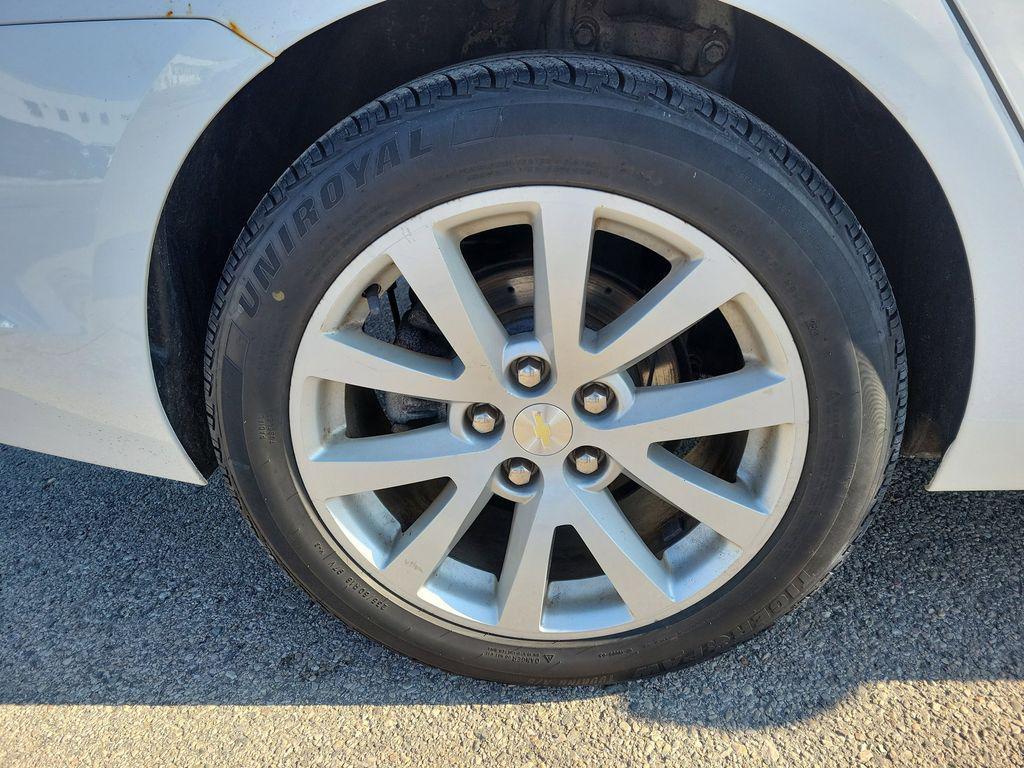 used 2014 Chevrolet Malibu car, priced at $9,949