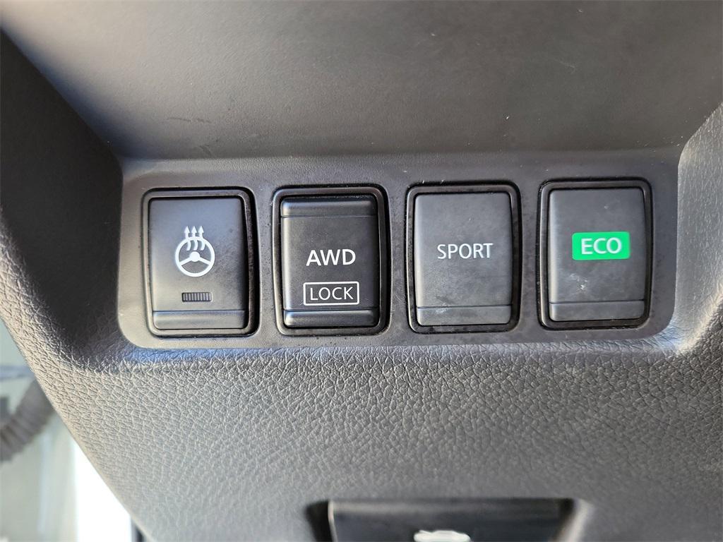 used 2020 Nissan Rogue car