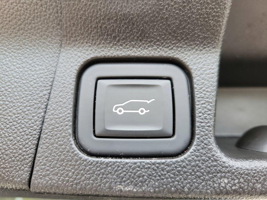 used 2023 GMC Acadia car, priced at $30,499