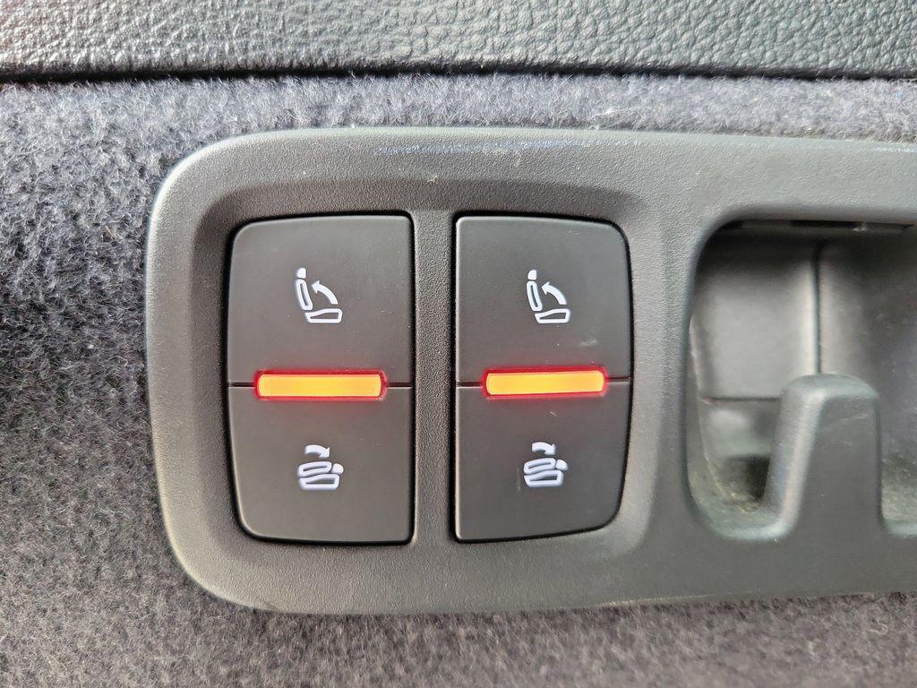 used 2019 Audi Q7 car, priced at $20,998