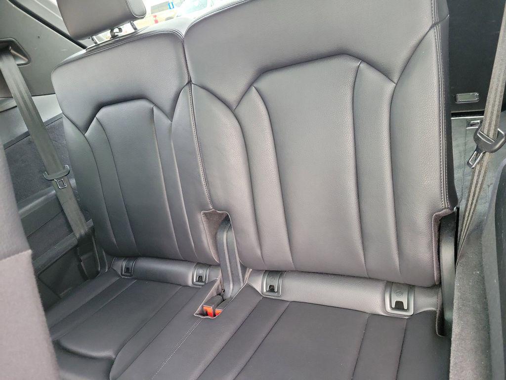 used 2019 Audi Q7 car, priced at $20,998