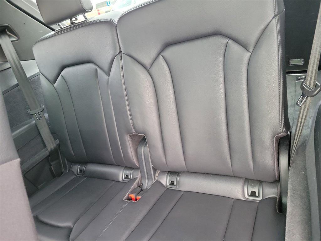 used 2019 Audi Q7 car, priced at $20,998