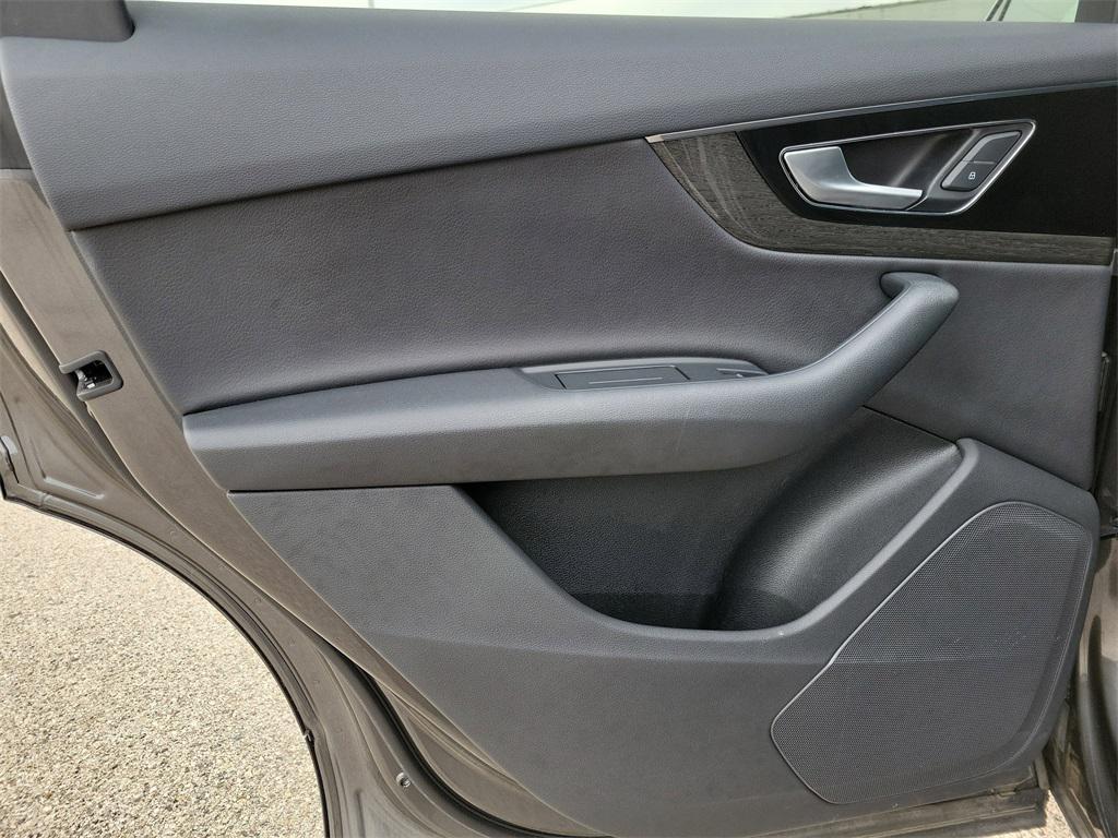 used 2019 Audi Q7 car, priced at $20,998