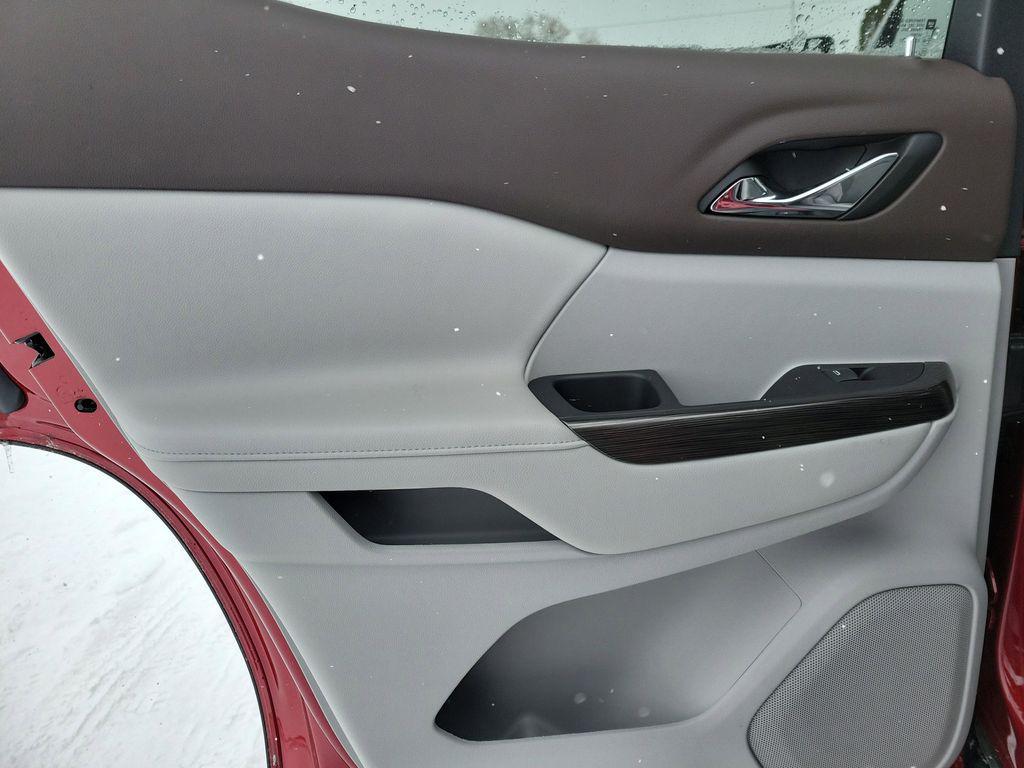 used 2023 GMC Acadia car, priced at $30,699