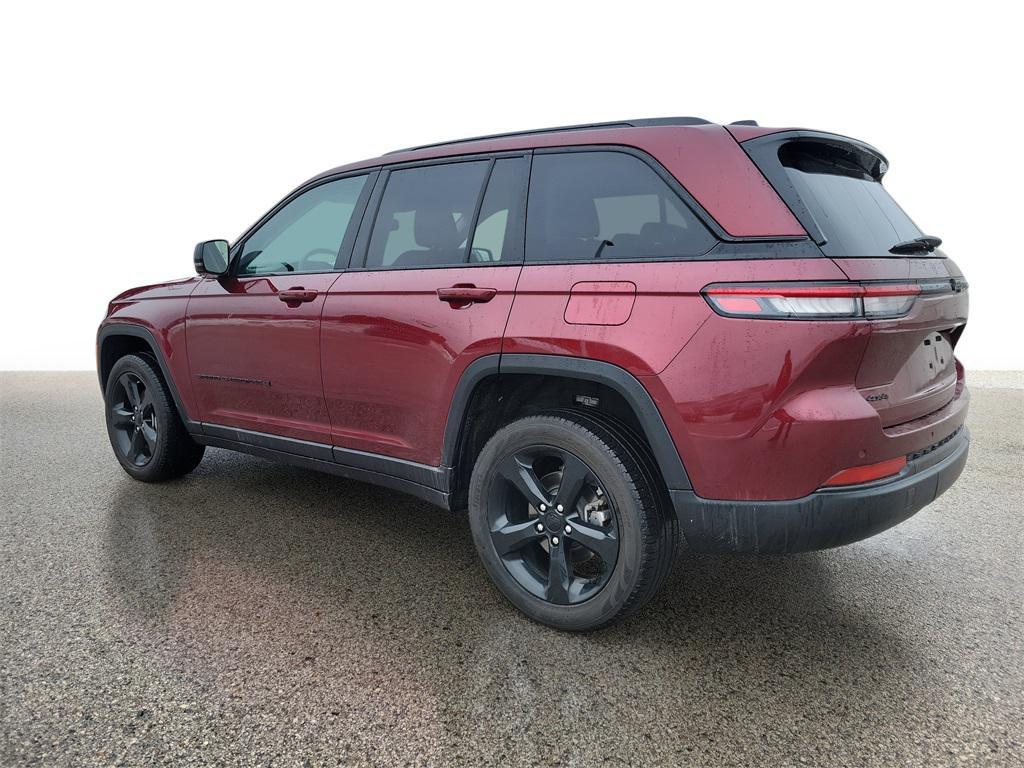 used 2023 Jeep Grand Cherokee car, priced at $32,999