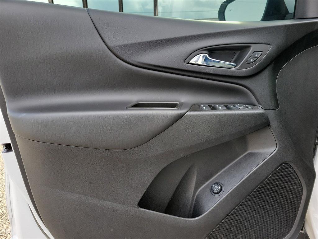 used 2022 Chevrolet Equinox car, priced at $21,998