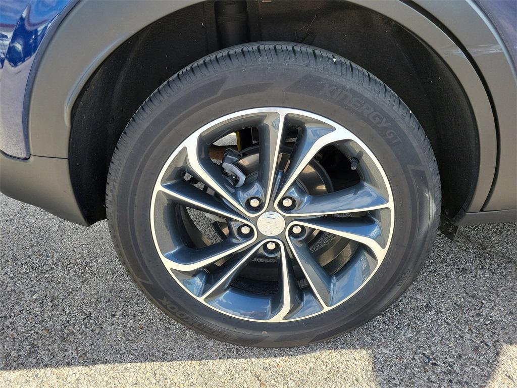 used 2023 Buick Encore GX car, priced at $19,998