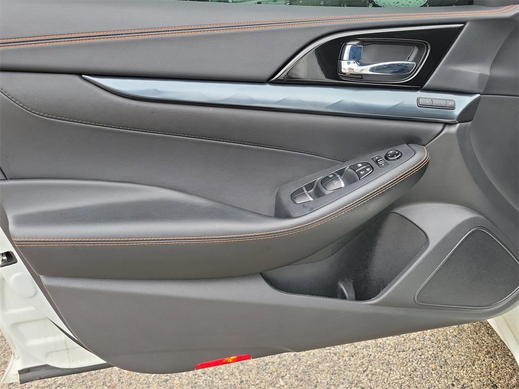 used 2022 Nissan Maxima car