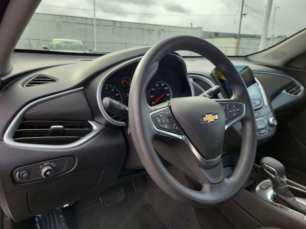 used 2024 Chevrolet Malibu car, priced at $18,499