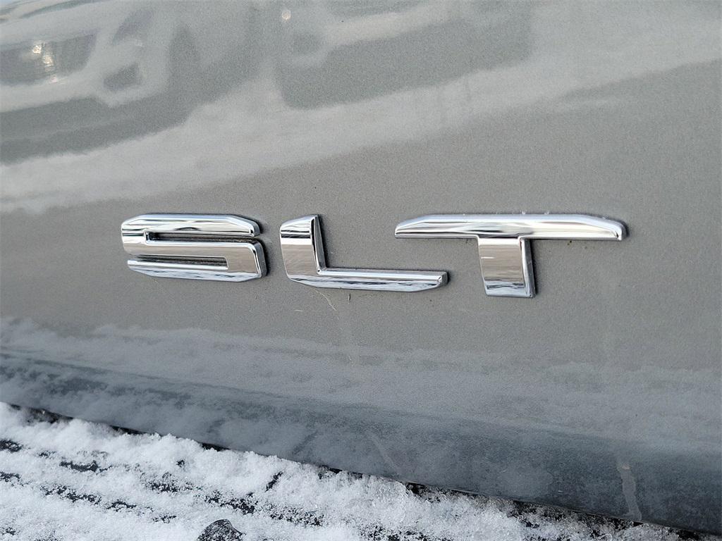 used 2024 GMC Yukon car, priced at $61,999