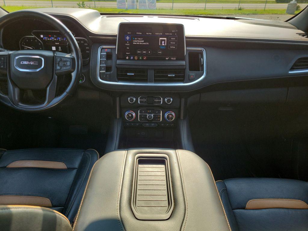 used 2021 GMC Yukon car, priced at $39,999
