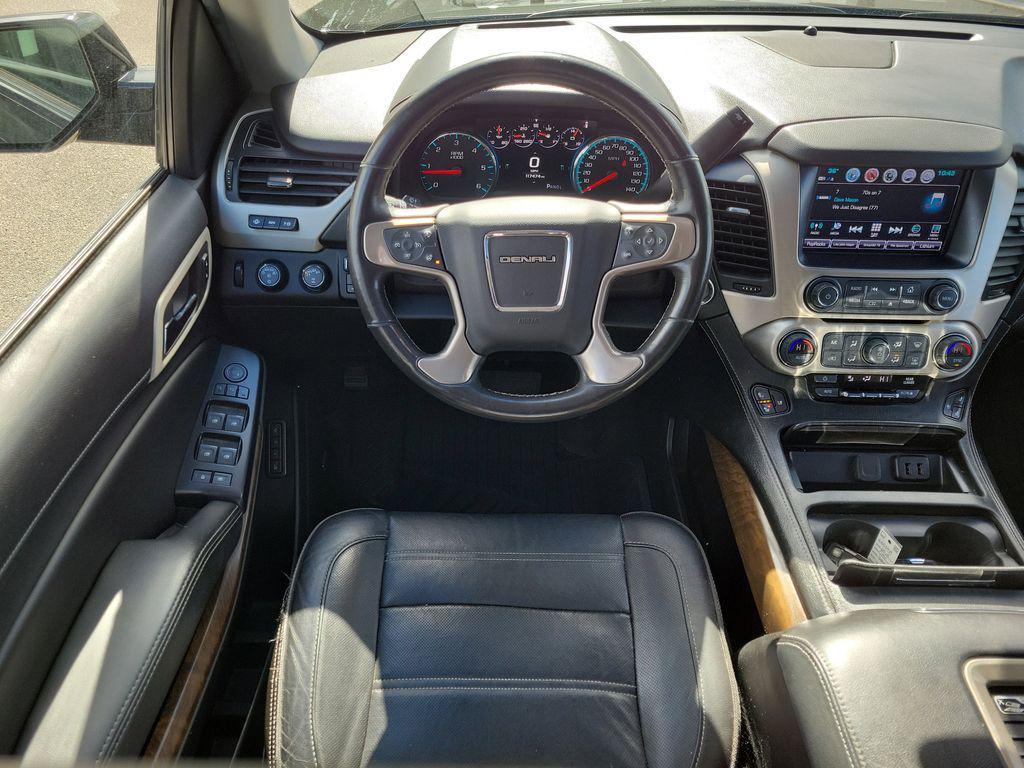 used 2018 GMC Yukon car, priced at $27,999