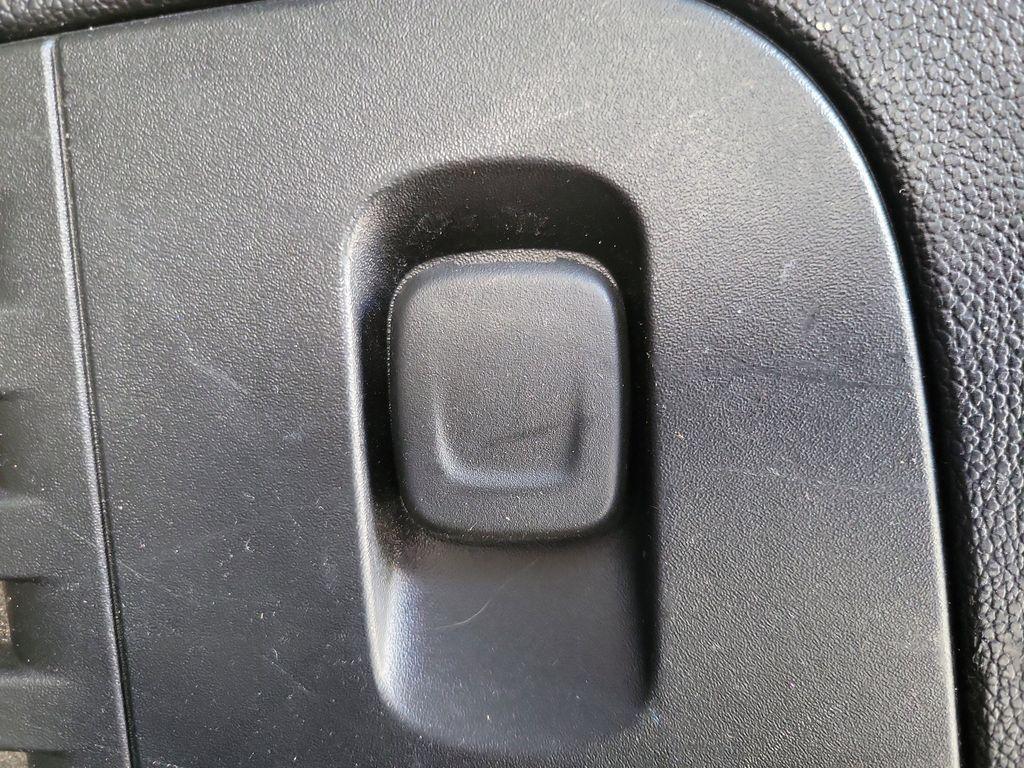 used 2018 GMC Yukon car, priced at $27,999