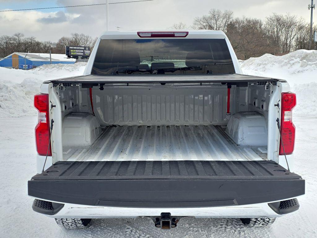 used 2022 Chevrolet Silverado 1500 car, priced at $30,999