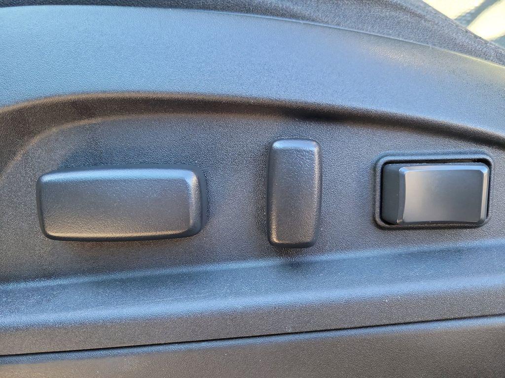 used 2016 Chevrolet Equinox car, priced at $8,967