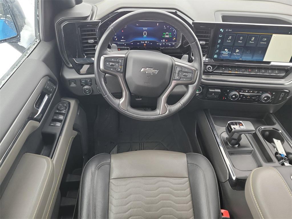 used 2025 Chevrolet Blazer EV car, priced at $31,999