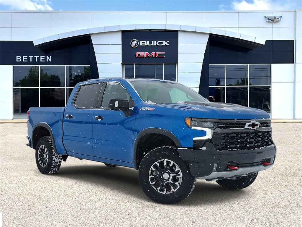 used 2025 Chevrolet Blazer EV car, priced at $31,999