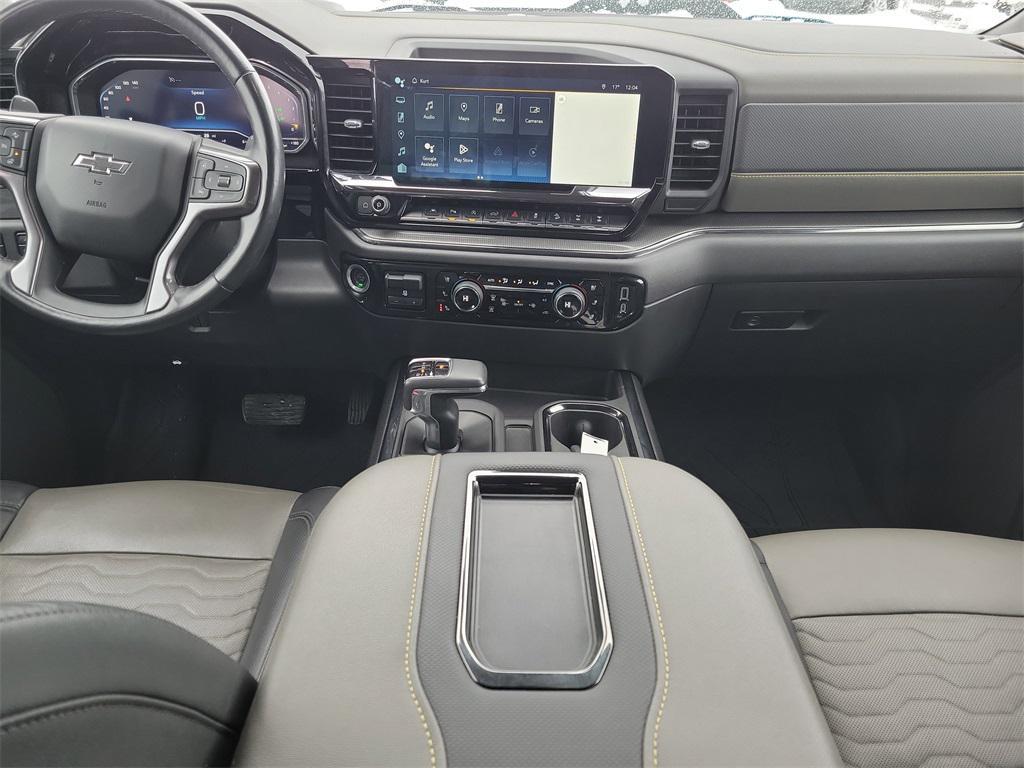 used 2025 Chevrolet Blazer EV car, priced at $31,999