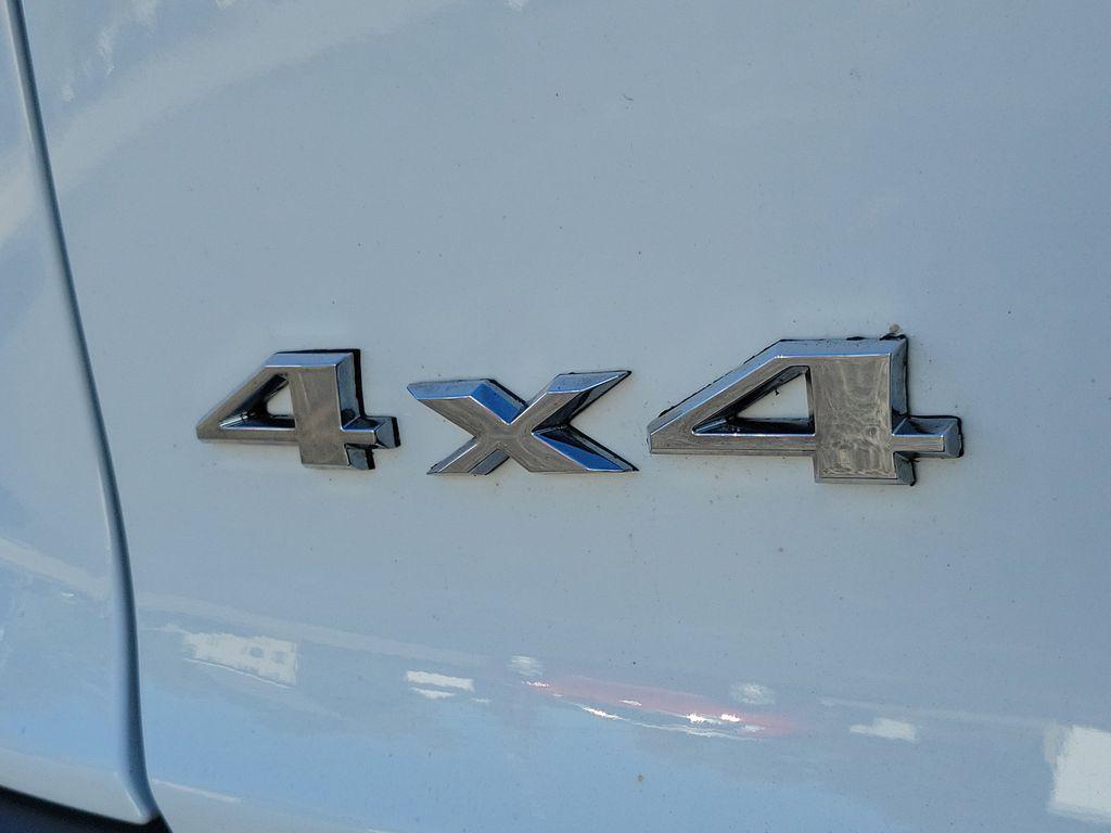 used 2020 Jeep Cherokee car, priced at $14,946