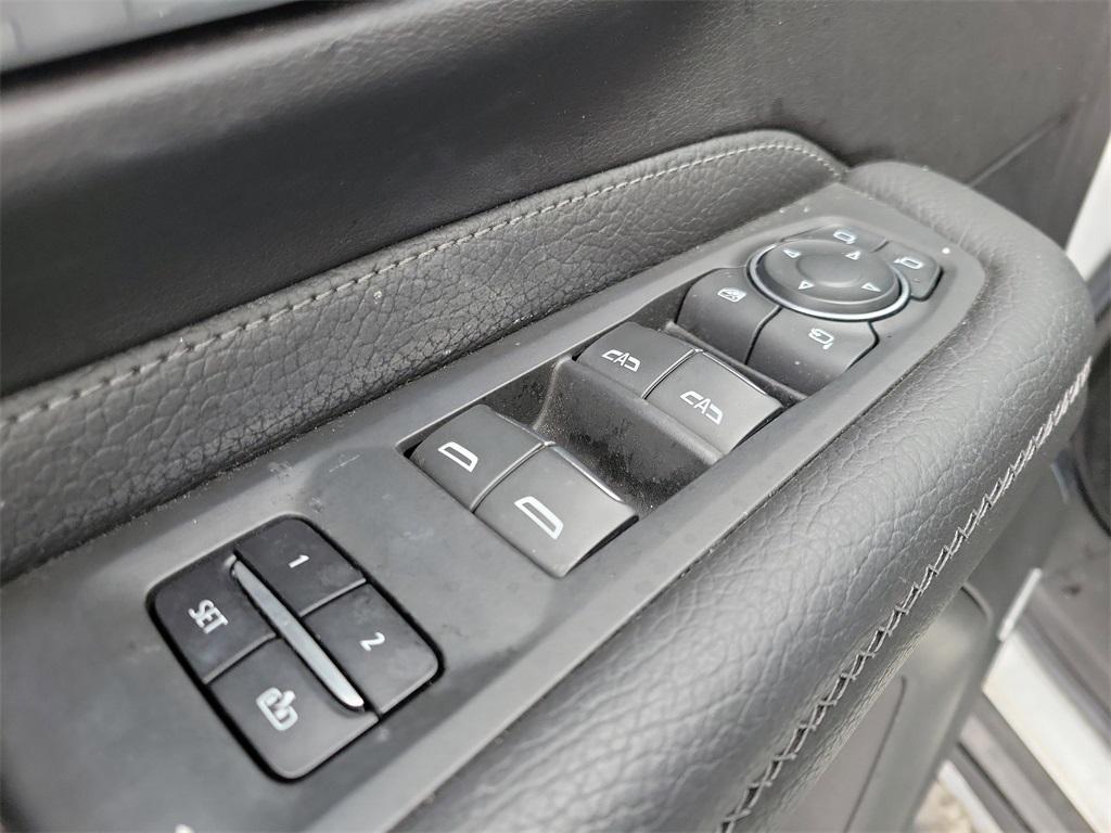 used 2022 GMC Yukon car, priced at $54,449