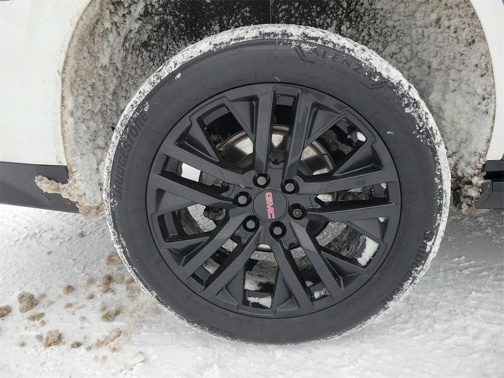 used 2022 GMC Yukon car, priced at $54,449