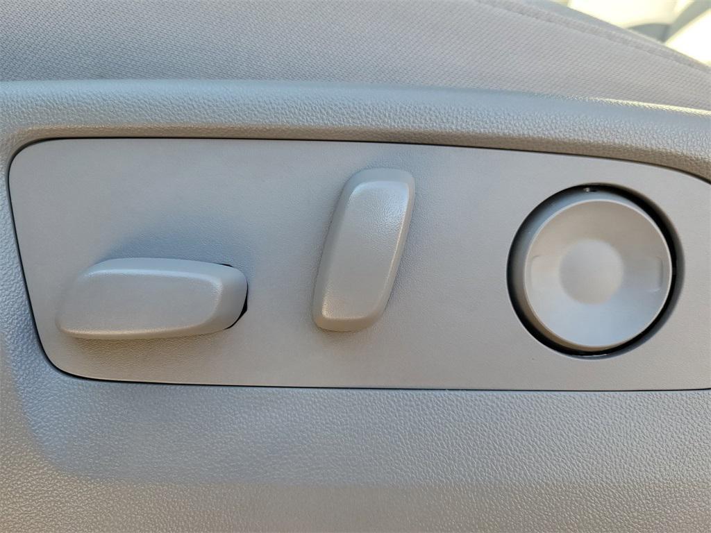 used 2022 Chevrolet Silverado 1500 car, priced at $28,999