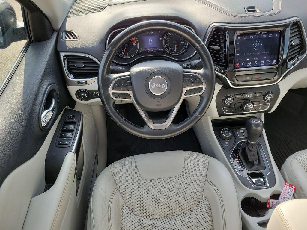 used 2019 Jeep Cherokee car, priced at $14,998