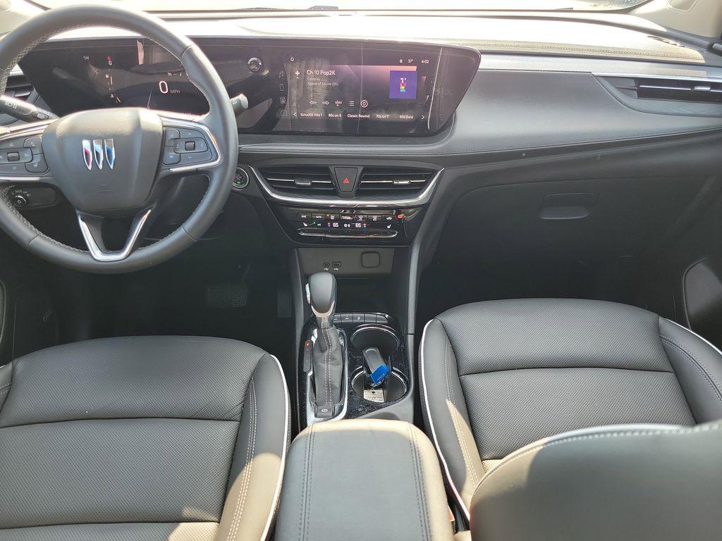 used 2025 Buick Encore GX car, priced at $29,999