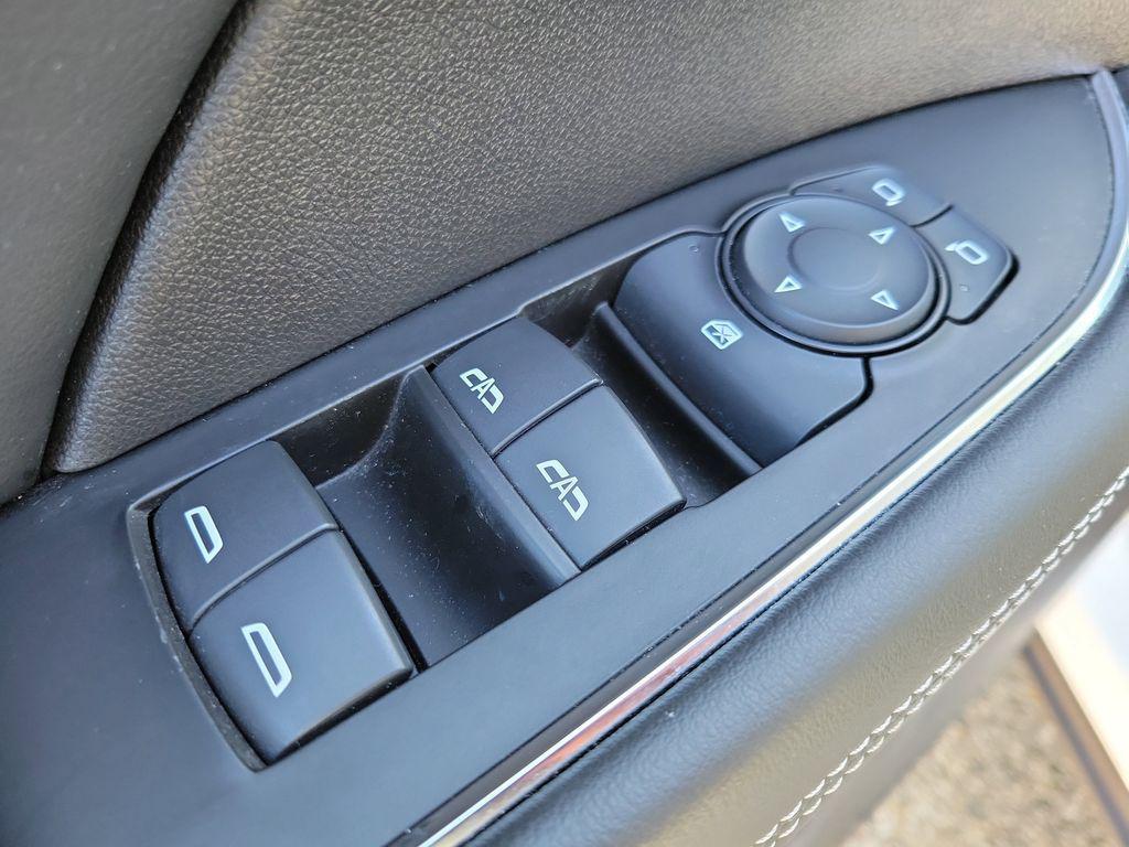 used 2023 Buick Envision car, priced at $28,499