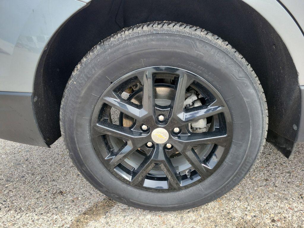 used 2023 Chevrolet Equinox car, priced at $23,899