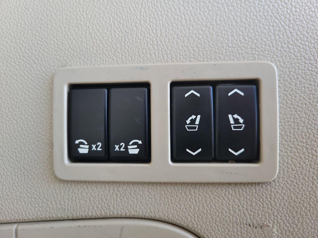 used 2019 Cadillac Escalade car, priced at $31,499